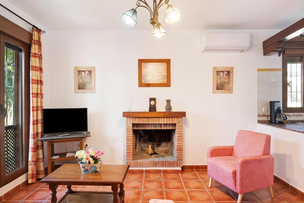 Casa Villanueva 1 -solo Familias * Conil De La Frontera